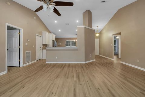 Tiny photo for 3107 Foxwood Lane Ln, Tallahassee, FL 32309 (MLS # 396113)