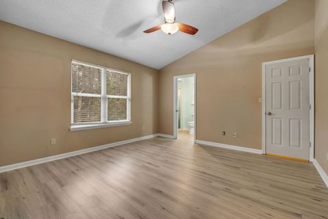 Tiny photo for 3107 Foxwood Lane Ln, Tallahassee, FL 32309 (MLS # 396113)