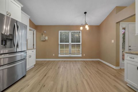 Tiny photo for 3107 Foxwood Lane Ln, Tallahassee, FL 32309 (MLS # 396113)