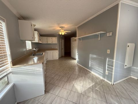 Tiny photo for 833 Sir Richard Road, Tallahassee, FL 32310 (MLS # 393800)