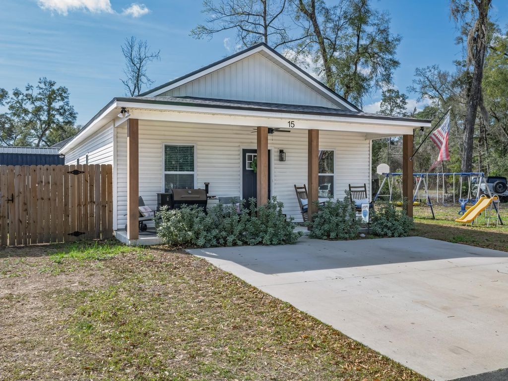 Photo of 15 Kiowa Trail, Crawfordville, FL 32327 (MLS # 396542)