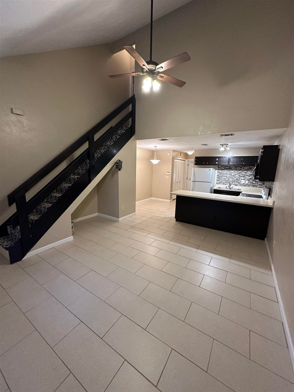 Photo of 1071 Ocala Road, Tallahassee, FL 32304 (MLS # 392335)