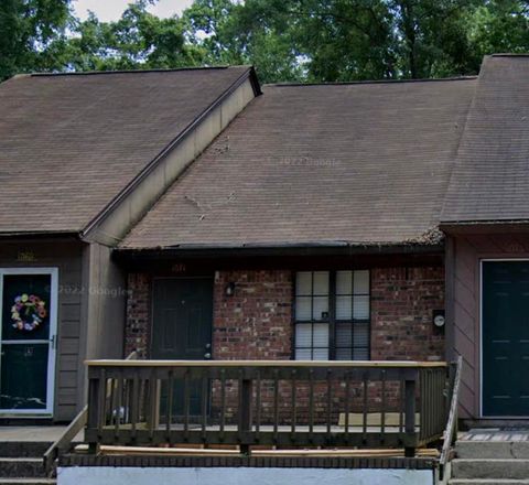 Photo of 1071 Ocala Road, Tallahassee, FL 32304 (MLS # 392335)