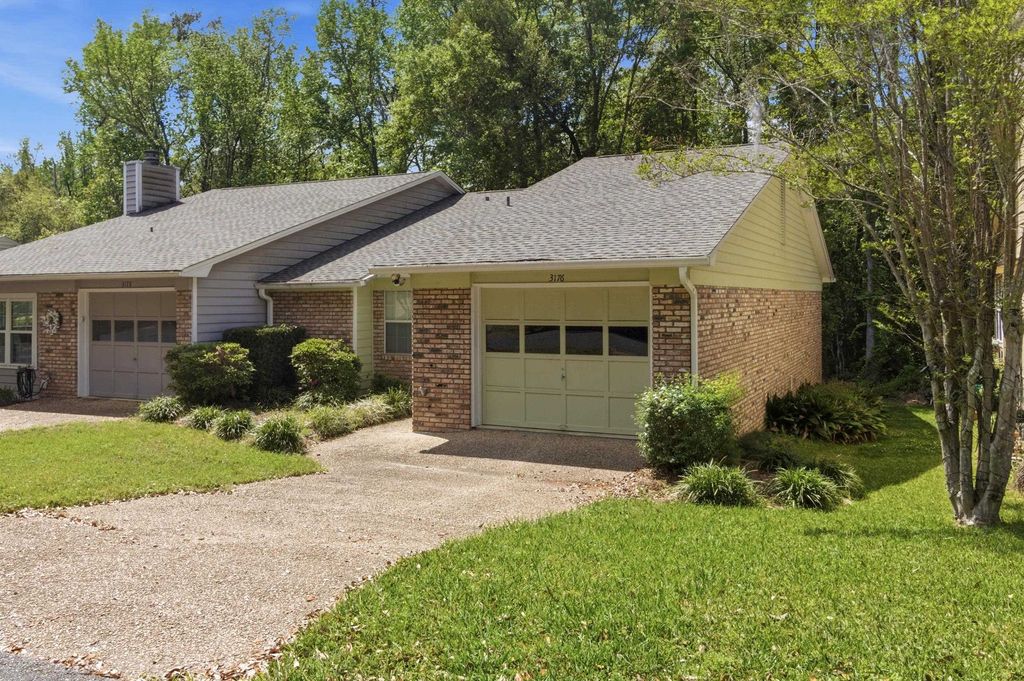 Photo of 3176 Brockton Way Way, Tallahassee, FL 32308 (MLS # 397933)