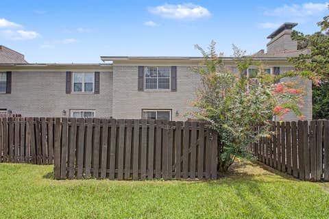 Tiny photo for 1625 Centerville Road #10, Tallahassee, FL 32308 (MLS # 402830)
