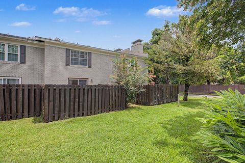 Tiny photo for 1625 Centerville Road #10, Tallahassee, FL 32308 (MLS # 402830)