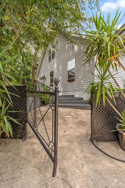 Tiny photo for 416 E Georgia Street, Tallahassee, FL 32301 (MLS # 391646)
