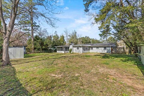 Tiny photo for 2005 CASA LINDA Court, Tallahassee, FL 32303 (MLS # 396200)