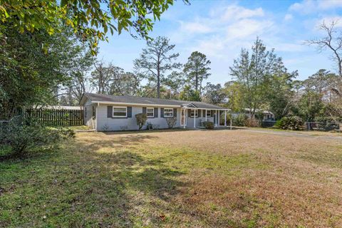 Tiny photo for 2005 CASA LINDA Court, Tallahassee, FL 32303 (MLS # 396200)