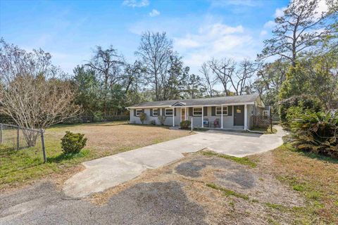 Tiny photo for 2005 CASA LINDA Court, Tallahassee, FL 32303 (MLS # 396200)