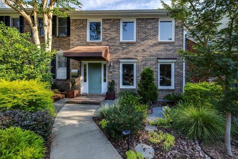 Tiny photo for 418 E Carolina Street, Tallahassee, FL 32301 (MLS # 394280)