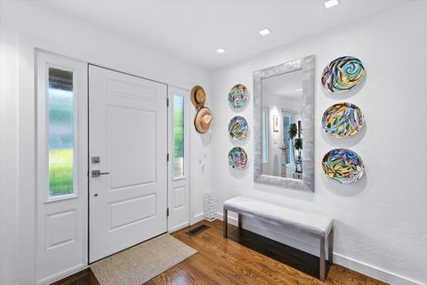 Tiny photo for 418 E Carolina Street, Tallahassee, FL 32301 (MLS # 394280)