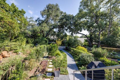 Tiny photo for 418 E Carolina Street, Tallahassee, FL 32301 (MLS # 394280)