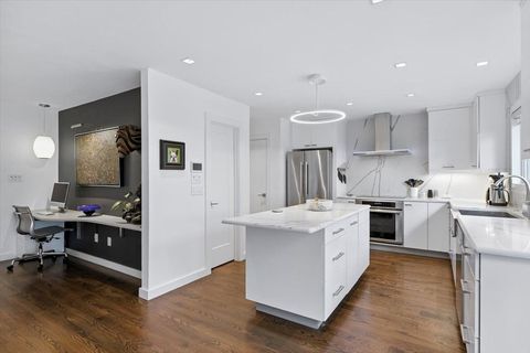 Tiny photo for 418 E Carolina Street, Tallahassee, FL 32301 (MLS # 394280)