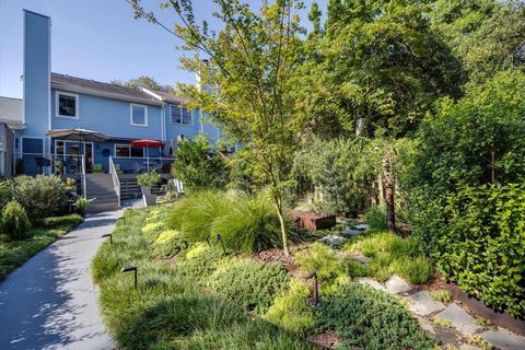 Tiny photo for 418 E Carolina Street, Tallahassee, FL 32301 (MLS # 394280)