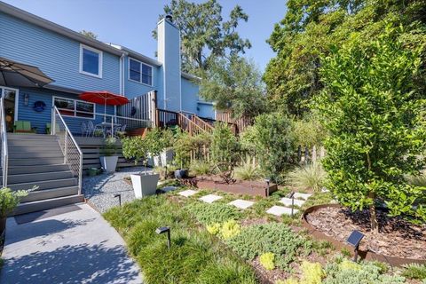 Tiny photo for 418 E Carolina Street, Tallahassee, FL 32301 (MLS # 394280)