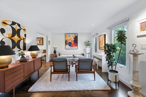 Tiny photo for 418 E Carolina Street, Tallahassee, FL 32301 (MLS # 394280)