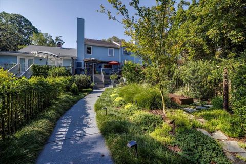 Tiny photo for 418 E Carolina Street, Tallahassee, FL 32301 (MLS # 394280)