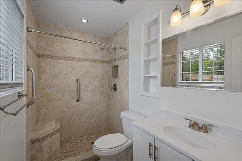 Tiny photo for 203 Southwood Drive, Perry, FL 32348 (MLS # 392057)