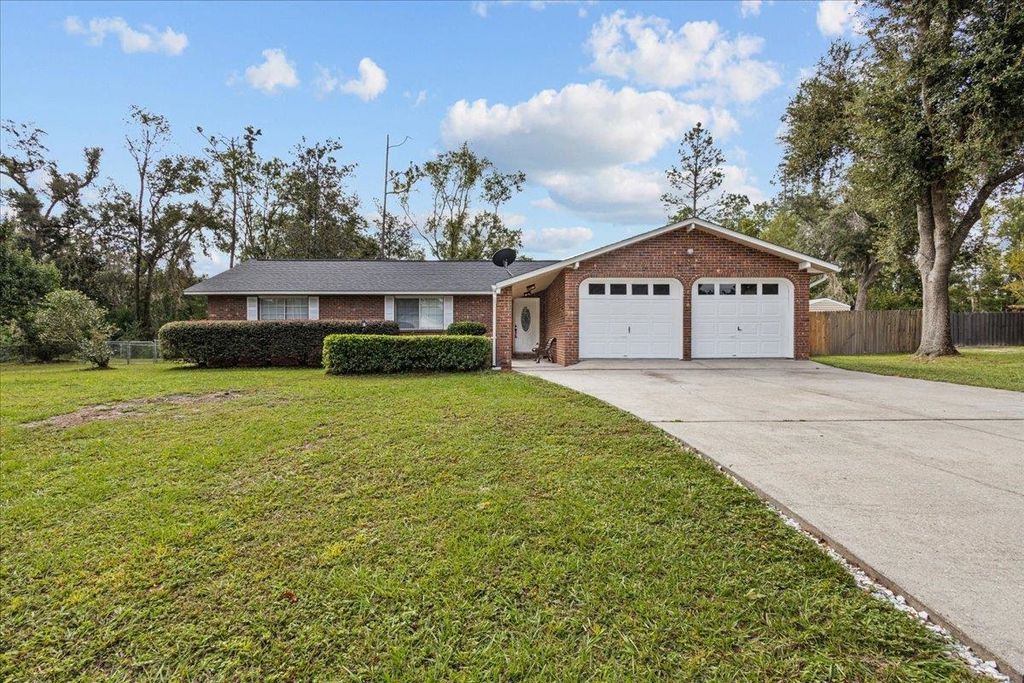 Photo of 203 Southwood Drive, Perry, FL 32348 (MLS # 392057)