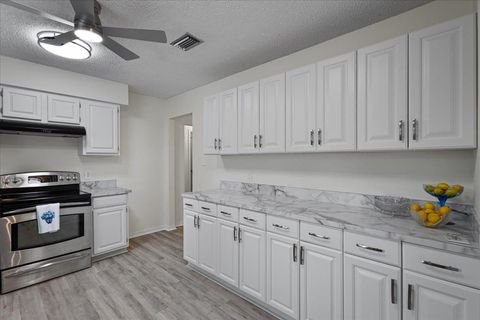 Tiny photo for 203 Southwood Drive, Perry, FL 32348 (MLS # 392057)