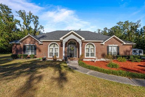 Photo of 3914 E Shiloh Way, Tallahassee, FL 32308 (MLS # 395729)