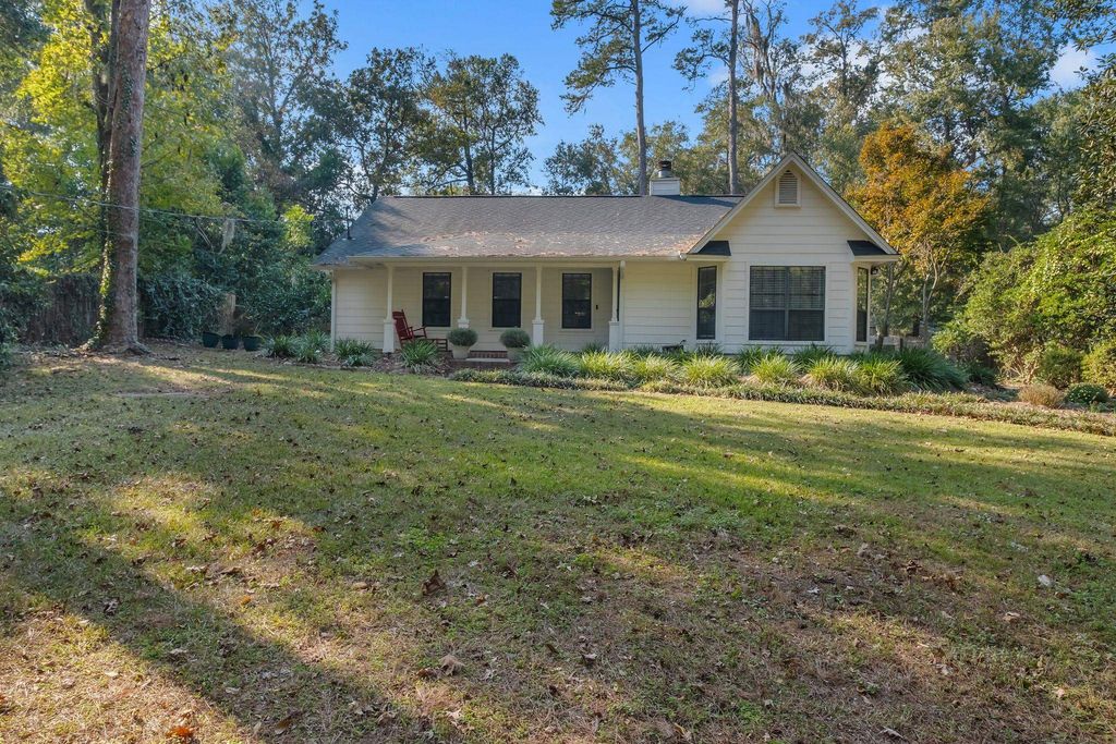 Photo of 6428 Count Turf Trail, Tallahassee, FL 32309 (MLS # 395386)