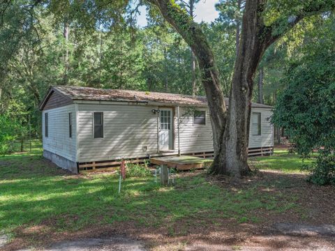 Tiny photo for 5952 Fox Road, Tallahassee, FL 32305 (MLS # 389980)
