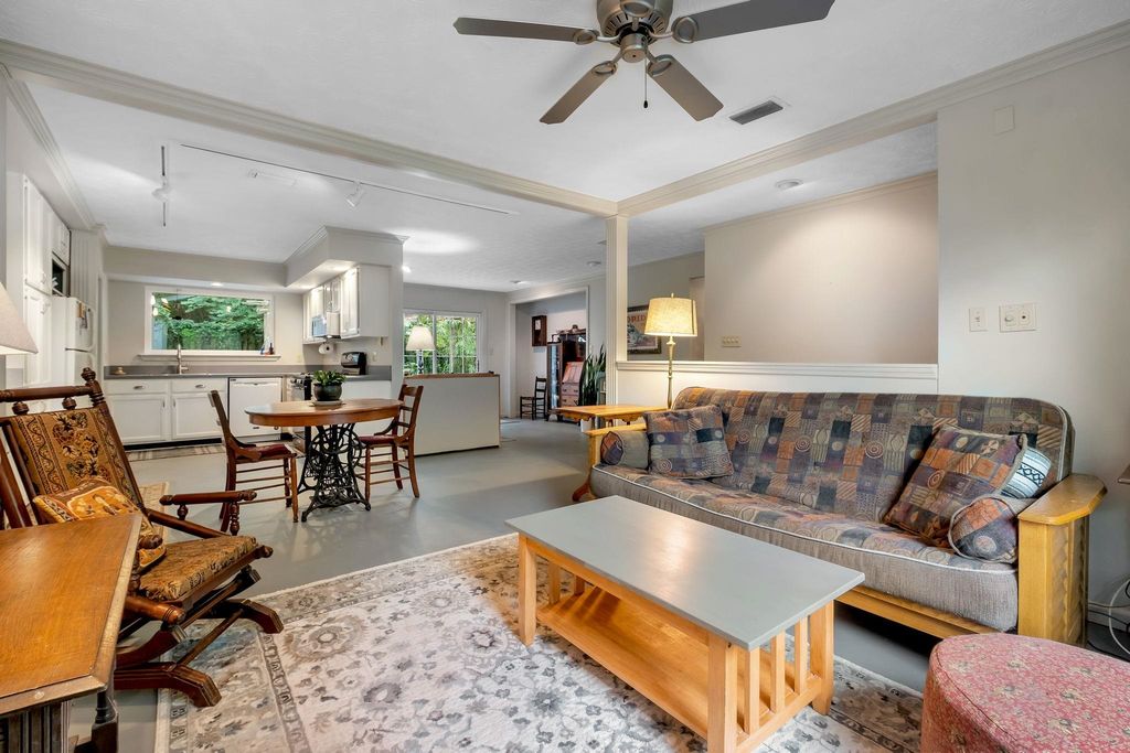 Photo of 2017 TED HINES Drive, Tallahassee, FL 32308 (MLS # 400612)