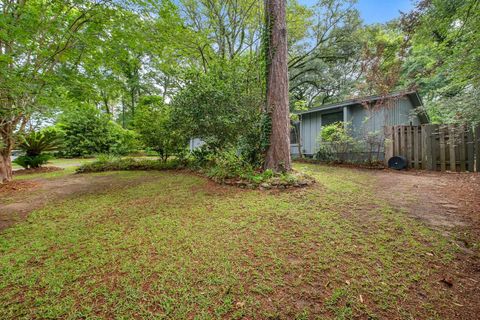 Tiny photo for 2017 TED HINES Drive, Tallahassee, FL 32308 (MLS # 400612)