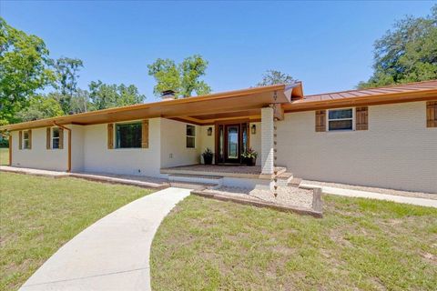 16824 Mahan Drive Tallahassee FL 32309