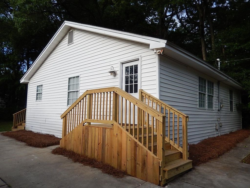 Photo of 1519 Pepper Drive, Tallahassee, FL 32304 (MLS # 393678)