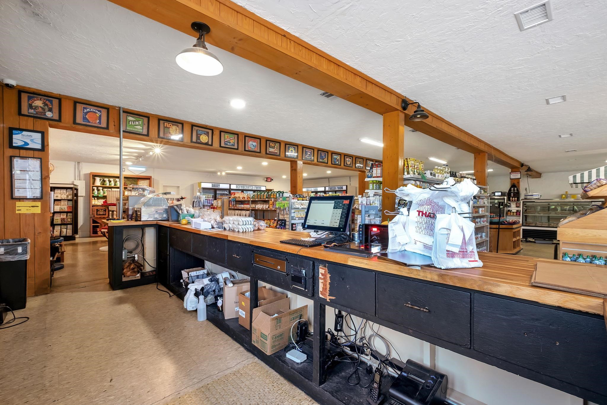 16998 NE State Rd 65 Road