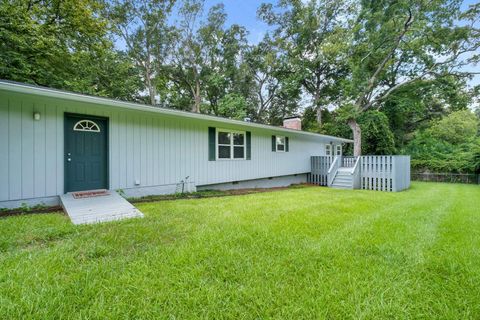 A home in TALLAHASSEE