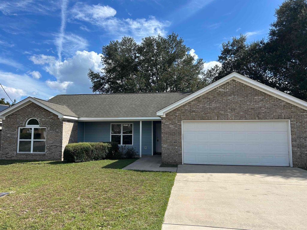 Photo of 91 Homan Point Avenue, Crawfordville, FL 32327 (MLS # 391946)