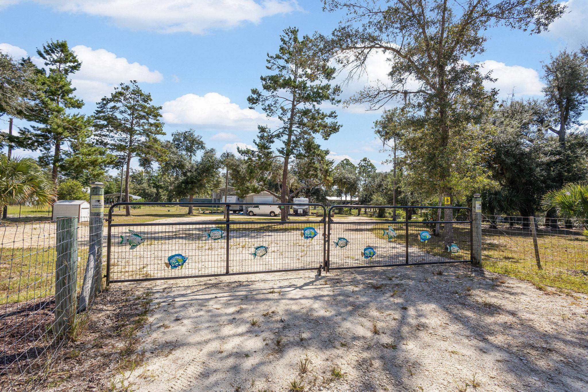 15832 Reed Dr 4th