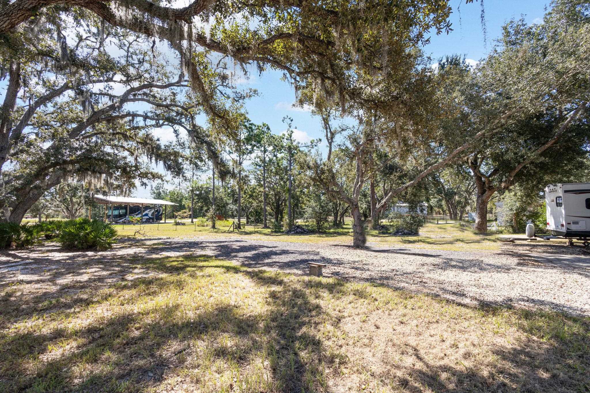 15832 Reed Dr 4th