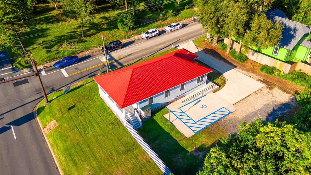 Photo of 225 W Brevard Street, Tallahassee, FL 32301 (MLS # 377438)