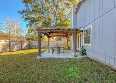 Tiny photo for 1451 GREY FOX Run, Tallahassee, FL 32311 (MLS # 394126)