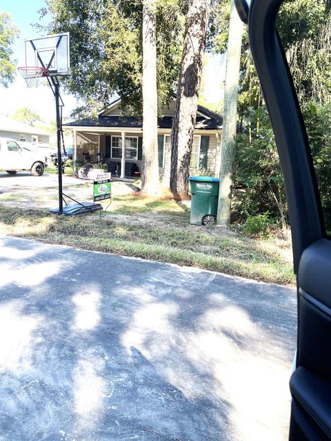 A home in CRAWFORDVILLE