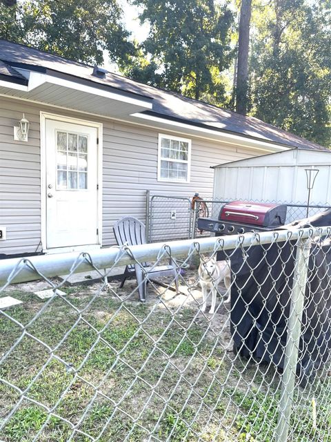 A home in CRAWFORDVILLE