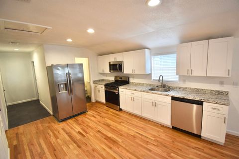 Tiny photo for 734 W 7th Avenue, Tallahassee, FL 32303 (MLS # 399632)