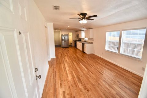 Tiny photo for 734 W 7th Avenue, Tallahassee, FL 32303 (MLS # 399632)
