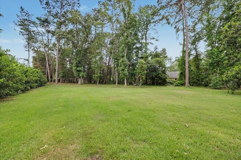 Tiny photo for 998 Rosebay Court, Tallahassee, FL 32312 (MLS # 401291)