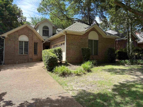 Photo of 1661 Vintage Ridge Court, Tallahassee, FL 32312 (MLS # 402538)