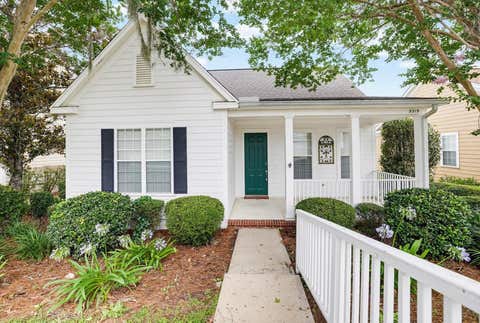 Tiny photo for 3215 Whitman Way, Tallahassee, FL 32311 (MLS # 401762)