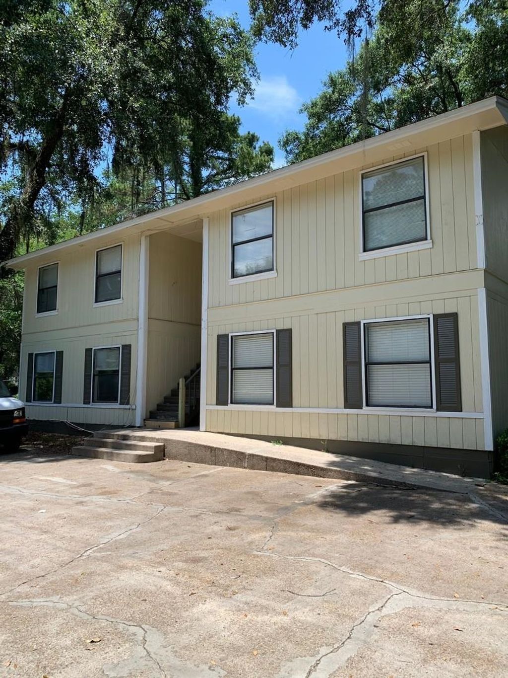 Photo of 106 Dixie Drive #D, Tallahassee, FL 32304 (MLS # 396603)