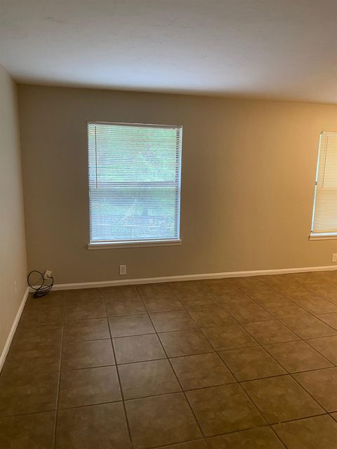 Tiny photo for 106 Dixie Drive #D, Tallahassee, FL 32304 (MLS # 396603)