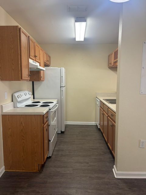 Tiny photo for 2738 W Tharpe St St #1004, Tallahassee, FL 32303 (MLS # 397355)