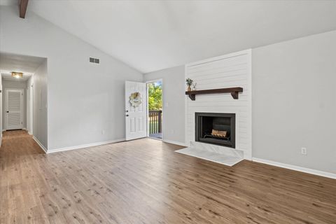 Tiny photo for 4802 Easy Street, Tallahassee, FL 32303 (MLS # 392243)